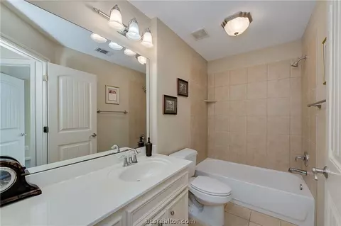 3313 Broadmoor Dr, Bryan, TX 77802 photo 13