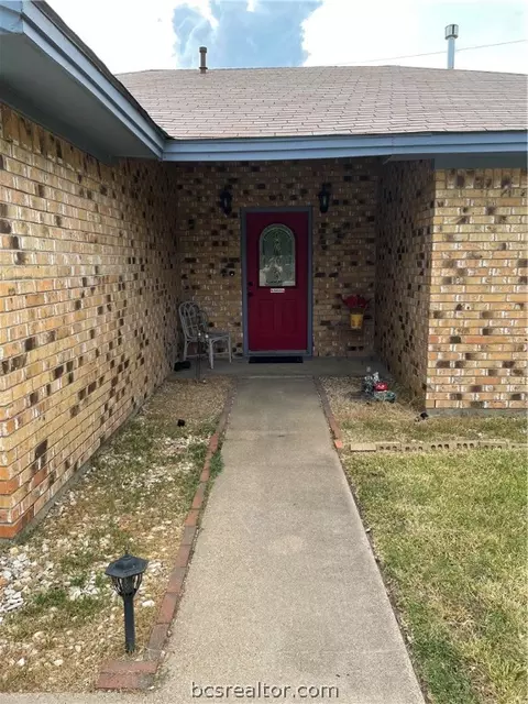 1100 Forest Glen Ct, Bryan, TX 77803 photo 14