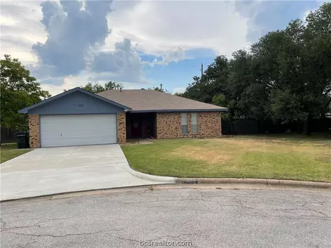 1100 Forest Glen Ct, Bryan, TX 77803 photo 15