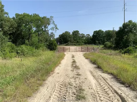 12488 Roese Rd, Iola, TX 77861 photo 17