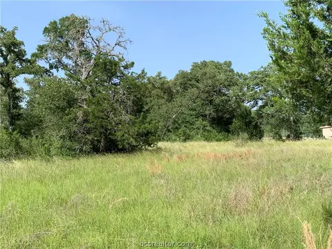 12488 Roese Rd, Iola, TX 77861 photo 10