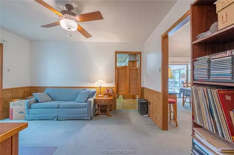 1901 Debbie Dr, Bryan, TX 77802 photo 34