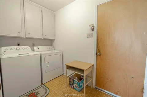 1901 Debbie Dr, Bryan, TX 77802 photo 23