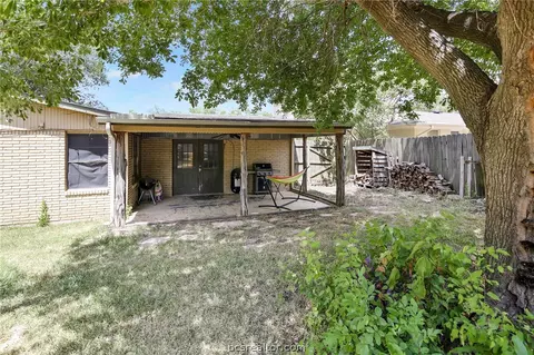 2002 Vinewood Dr, Bryan, TX 77802 photo 33