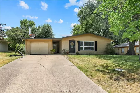 2002 Vinewood Dr, Bryan, TX 77802 photo 35