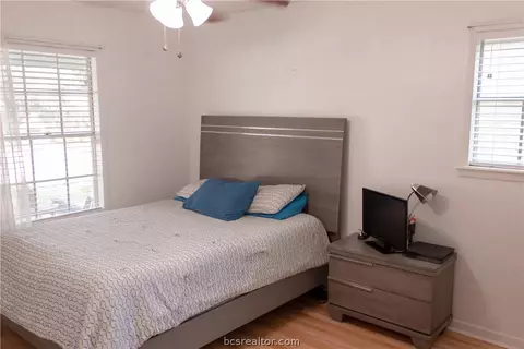 1208 Esther Blvd, Bryan, TX 77802 photo 34