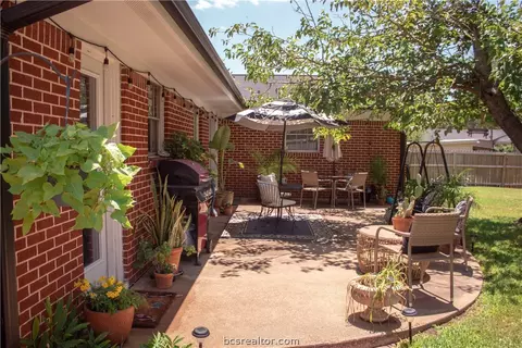 1208 Esther Blvd, Bryan, TX 77802 photo 40