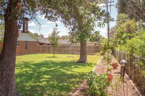 1208 Esther Blvd, Bryan, TX 77802 photo 45