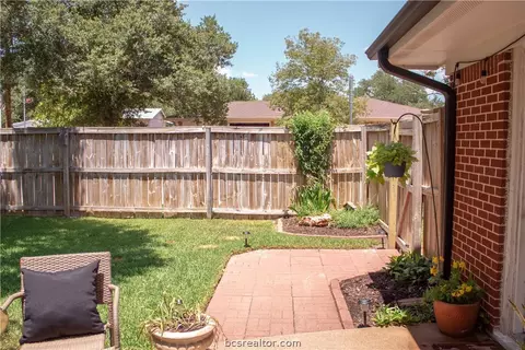 1208 Esther Blvd, Bryan, TX 77802 photo 41
