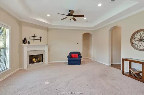 3082 Peterson, Bryan, TX 77802 photo 3