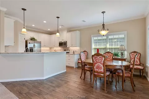3082 Peterson, Bryan, TX 77802 photo 6