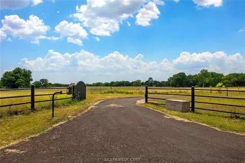 10884 Jackrabbit Ln, Bryan, TX 77808 photo 49