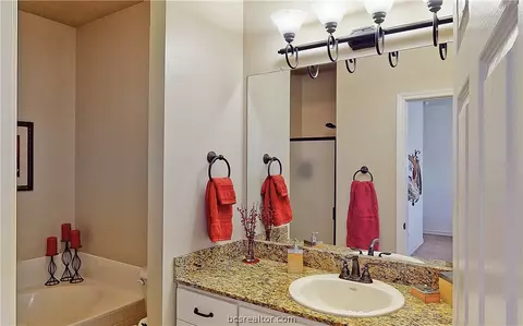 405 Montauk Ct, Bryan, TX 77801 photo 12