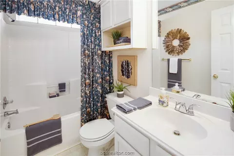 3211 Broadmoor Dr, Bryan, TX 77802 photo 19