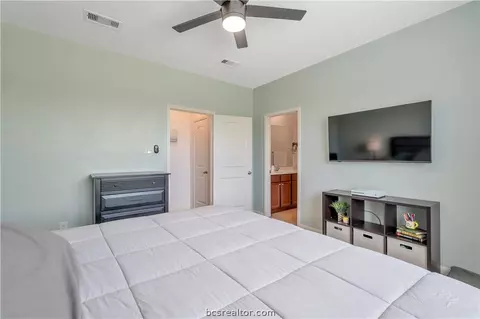 233 Elm Patch Dr, Katy, TX 77493 photo 17