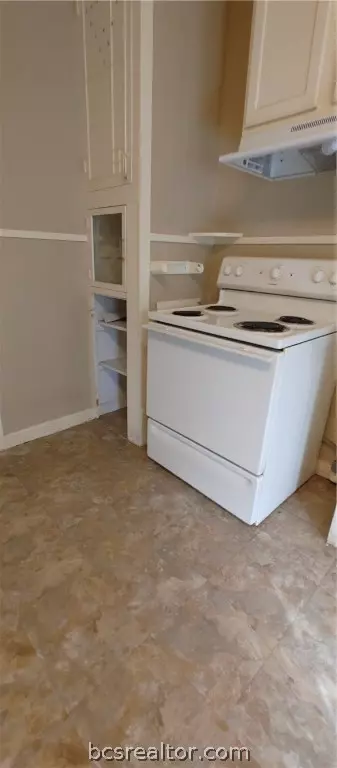 1106 E 30th St, Bryan, TX 77802 photo 1