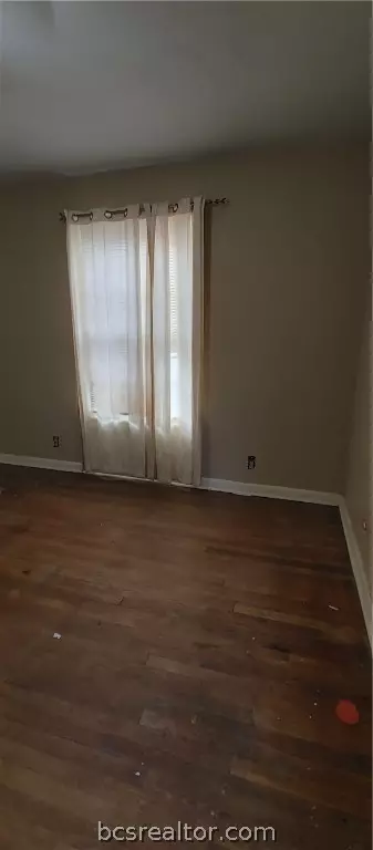 1106 E 30th St, Bryan, TX 77802 photo 6