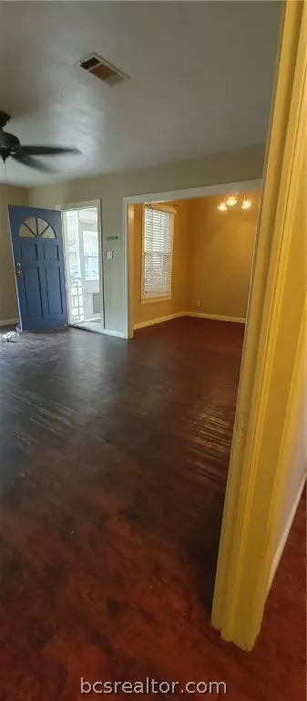 1106 E 30th St, Bryan, TX 77802 photo 4