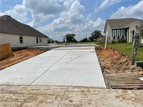 1908 Shimla Ct, Bryan, TX 77807 photo 3