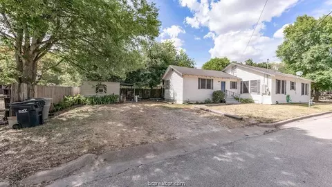 1017 E 23rd St, Bryan, TX 77803 photo 23