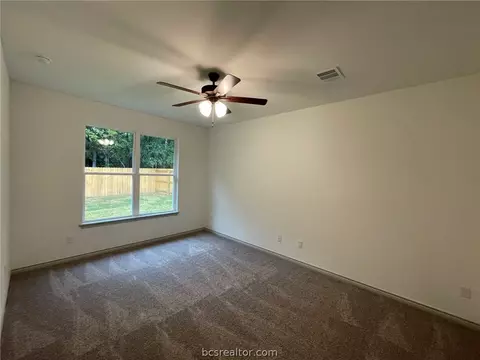 2411 Lightfoot Ln, Bryan, TX 77803 photo 7
