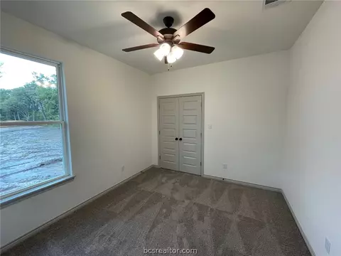 2411 Lightfoot Ln, Bryan, TX 77803 photo 10