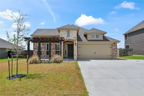 2014 Viva Rd, Bryan, TX 77807 photo 1