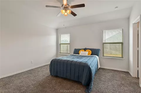 1933 Cartwright St, Bryan, TX 77807 photo 11