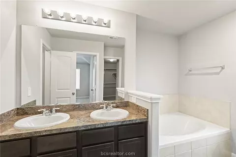 970 Harper Ln, Bryan, TX 77803 photo 20
