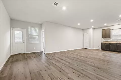 970 Harper Ln, Bryan, TX 77803 photo 8