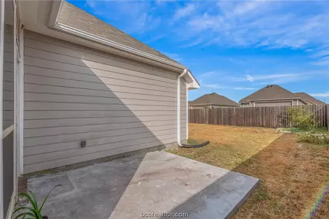 2012 Shimla Dr, Bryan, TX 77807 photo 17