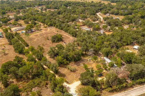 7960 Grassbur Rd, Bryan, TX 77808 photo 7