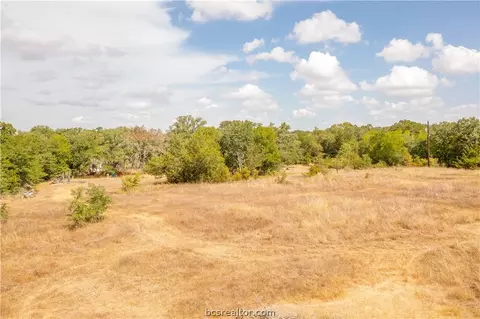 7960 Grassbur Rd, Bryan, TX 77808 photo 5