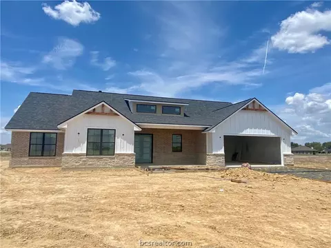 10301 Bourbon Ln, Bryan, TX 77808 photo 4