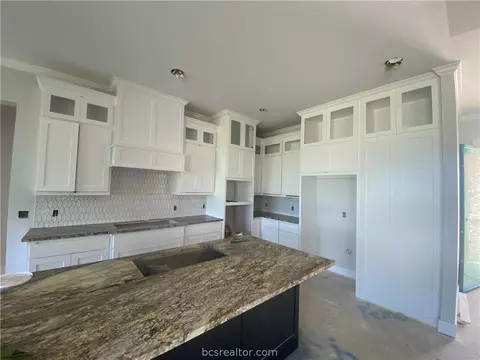 10301 Bourbon Ln, Bryan, TX 77808 photo 16