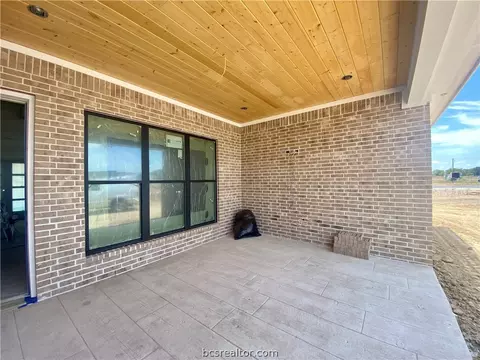 10301 Bourbon Ln, Bryan, TX 77808 photo 9
