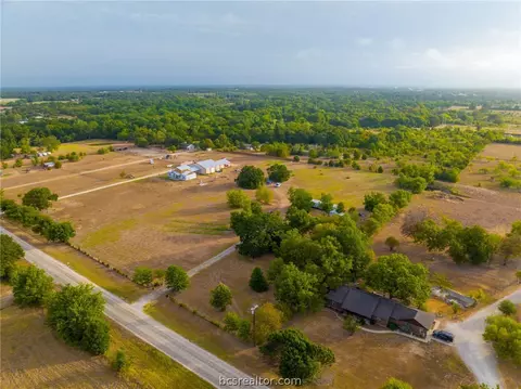 5605 Silver Hill Rd, Bryan, TX 77807 photo 9