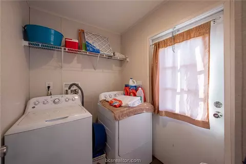 3907 Lakeside Dr, Bryan, TX 77807 photo 24