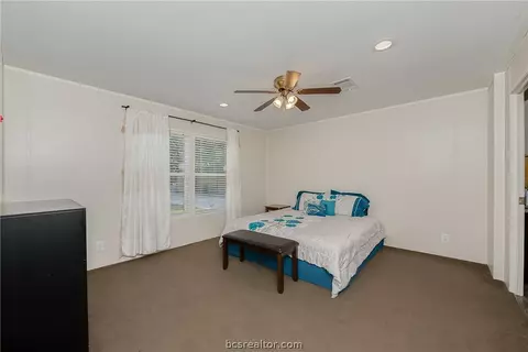 3907 Lakeside Dr, Bryan, TX 77807 photo 23
