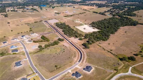 7472 Garrison Creek Dr, Bryan, TX 77808 photo 10
