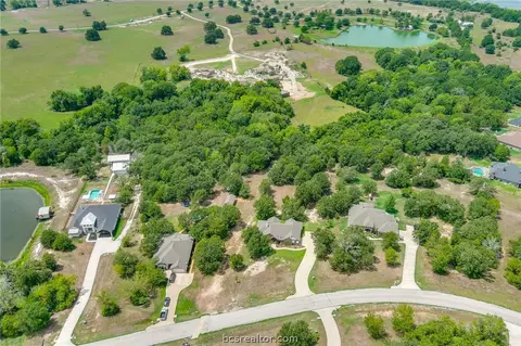 8921 Green Br, Bryan, TX 77808 photo 42