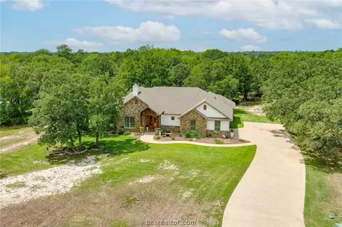 8921 Green Br, Bryan, TX 77808 photo 38