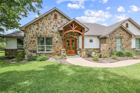 8921 Green Br, Bryan, TX 77808 photo 39