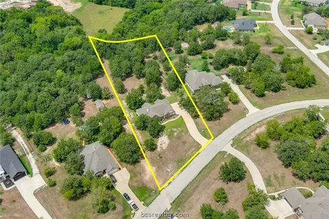 8921 Green Br, Bryan, TX 77808 photo 43
