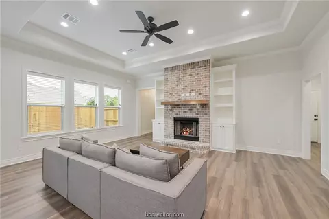 2913 Goldberg Dr, Bryan, TX 77808 photo 5