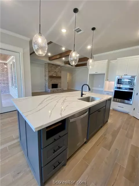 4351 Fox River Ln, Bryan, TX 77802 photo 7