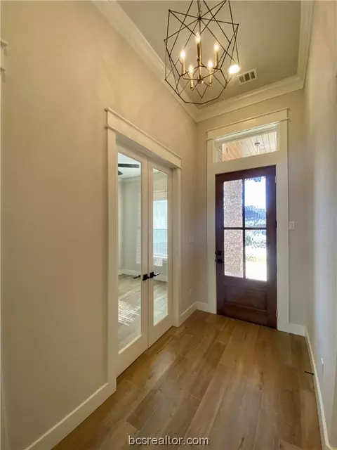 4351 Fox River Ln, Bryan, TX 77802 photo 3