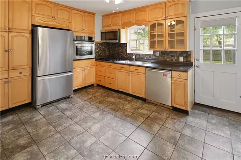 746 Oak Ln, Bryan, TX 77802 photo 10