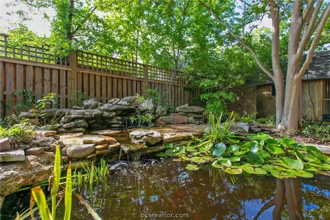 703 E 32nd St, Bryan, TX 77803 photo 36