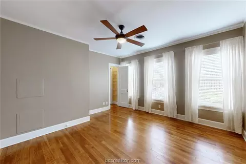 703 E 32nd St, Bryan, TX 77803 photo 28